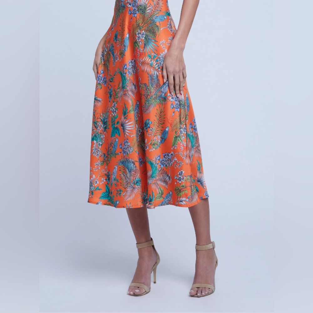 L'AGENCE
Clarisa Bias-Cut Midi Skirt